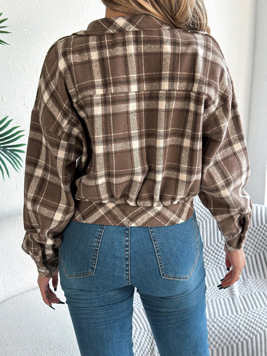 Cropped geruite shacket dames - afbeelding 2